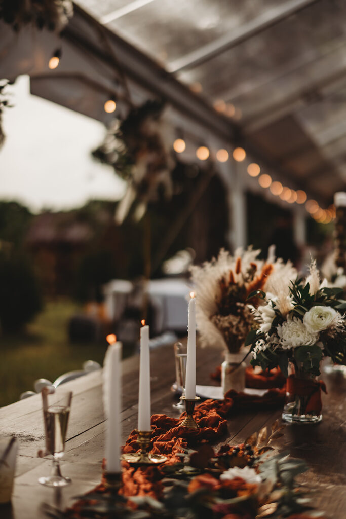 Maryland wedding photographer captures wedding reception table